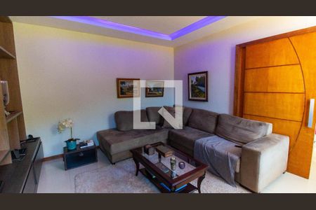 Casa de Condomínio à venda com 4 quartos, 500m² em Piratininga, Niterói