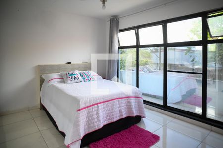 Quarto 1 de casa para alugar com 2 quartos, 100m² em Vila Liviero, São Paulo