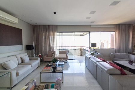 Sala de Estar de apartamento para alugar com 5 quartos, 700m² em Campo Belo, São Paulo