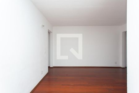 Sala de apartamento à venda com 2 quartos, 66m² em Itaquera, São Paulo