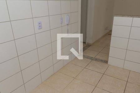 Cozinha de apartamento para alugar com 2 quartos, 43m² em Cosmos, Rio de Janeiro