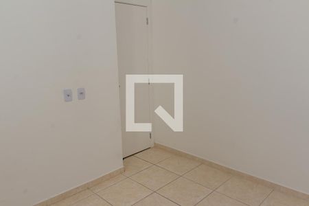Quarto 1 de apartamento para alugar com 2 quartos, 43m² em Cosmos, Rio de Janeiro