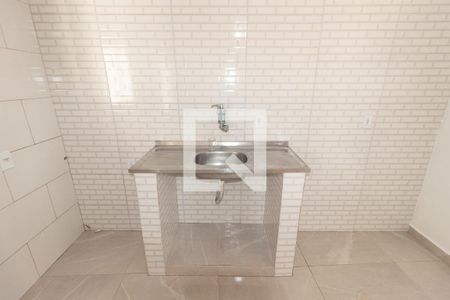 Sala/Cozinha de casa para alugar com 1 quarto, 50m² em Campo Grande, Rio de Janeiro