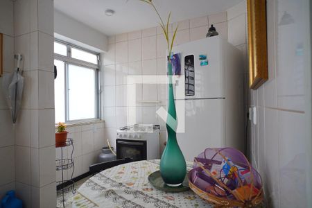 Cozinha de apartamento à venda com 2 quartos, 122m² em São João, Porto Alegre