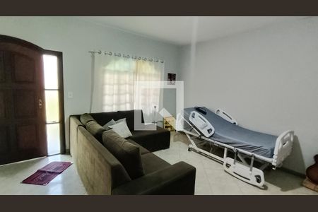 Sala de casa para alugar com 3 quartos, 216m² em Jardim Imperador, Suzano