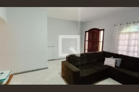 Sala de casa para alugar com 3 quartos, 216m² em Jardim Imperador, Suzano