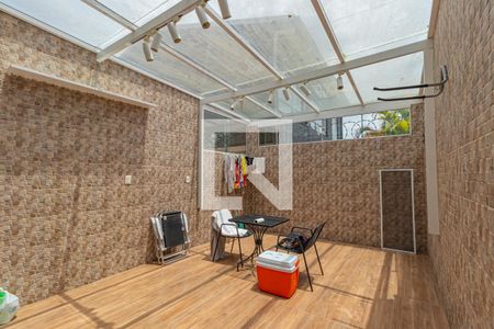 Casa de Condomínio à venda com 2 quartos, 80m² em Rio Branco, Canoas