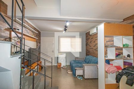 Casa de Condomínio à venda com 2 quartos, 80m² em Rio Branco, Canoas