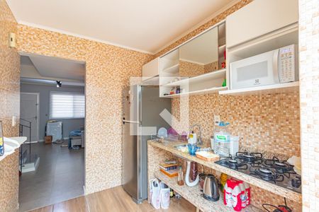 Cozinha de casa de condomínio à venda com 2 quartos, 80m² em Rio Branco, Canoas