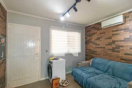 Casa de Condomínio à venda com 2 quartos, 80m² em Rio Branco, Canoas