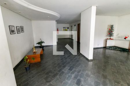 Hall de entrada de apartamento para alugar com 3 quartos, 143m² em Jardim Vazani, São Paulo