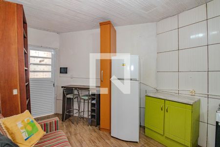 Casa de Condomínio para alugar com 1 quarto, 35m² em Passo da Areia, Porto Alegre