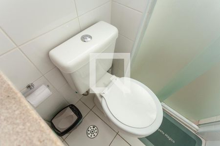 Banheiro da Suíte de apartamento para alugar com 2 quartos, 58m² em Interlagos, São Paulo