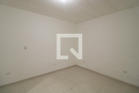 Quarto 2 de casa para alugar com 2 quartos, 100m² em Vila Industrial, São Paulo