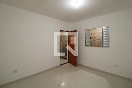 Quarto 2 de casa para alugar com 2 quartos, 100m² em Vila Industrial, São Paulo
