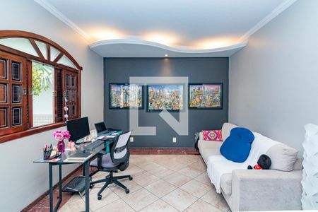 Sala 1 de casa à venda com 3 quartos, 194m² em Nova Gameleira, Belo Horizonte