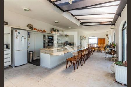 Apartamento à venda com 5 quartos, 350m² em Santa Cecilia, São Paulo