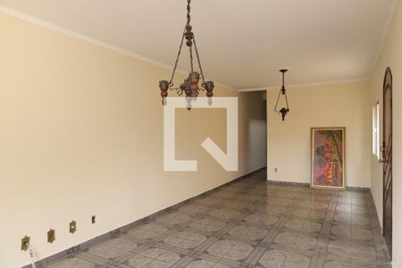 Sala de casa para alugar com 4 quartos, 245m² em Jardim Nossa Senhora do Carmo, São Paulo