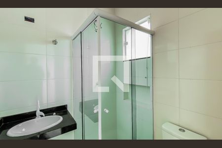 Banheiro da Suíte de casa à venda com 2 quartos, 80m² em Jardim Fernandes, São Paulo