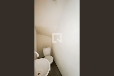 Lavabo de casa à venda com 2 quartos, 80m² em Jardim Fernandes, São Paulo