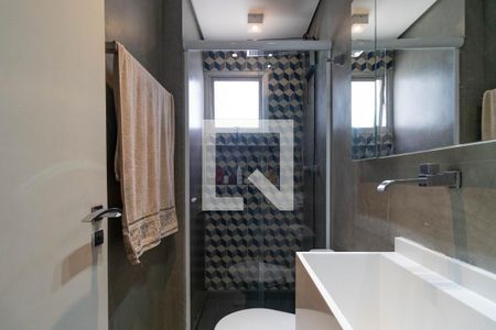 Banheiro de apartamento para alugar com 1 quarto, 33m² em Pompeia, São Paulo