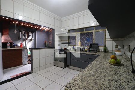Cozinha de casa para alugar com 3 quartos, 132m² em Planalto Verde, Ribeirão Preto