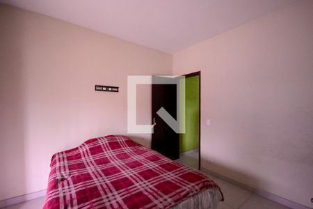 Casa à venda com 2 quartos, 95m² em Vila Santo Estefano, São Paulo