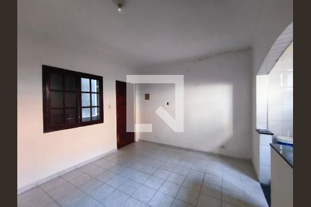 Sala/ Quarto de kitnet/studio para alugar com 1 quarto, 28m² em Liberdade, São Paulo