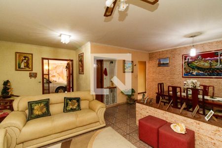 Sala de casa à venda com 3 quartos, 240m² em Vila Medeiros, São Paulo