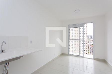 Sala / Cozinha  de apartamento para alugar com 2 quartos, 39m² em Itaquera, São Paulo