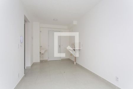 Sala / Cozinha  de apartamento para alugar com 2 quartos, 39m² em Itaquera, São Paulo