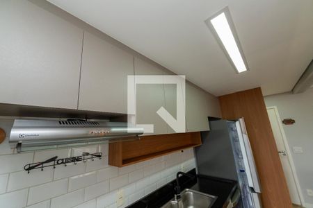 Cozinha de apartamento à venda com 2 quartos, 75m² em Bethaville I, Barueri
