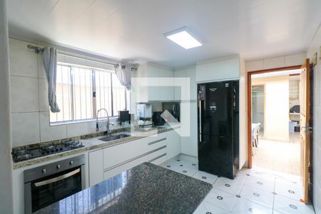 Cozinha de casa à venda com 3 quartos, 140m² em Nova Gerti, São Caetano do Sul