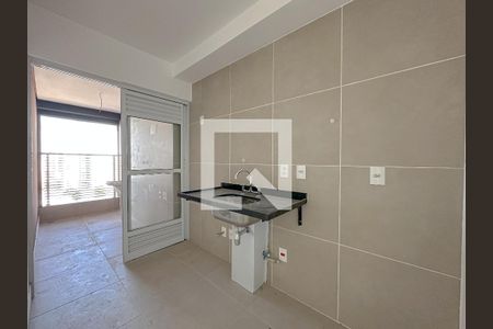Sala/Cozinha de apartamento à venda com 2 quartos, 61m² em Água Branca, São Paulo