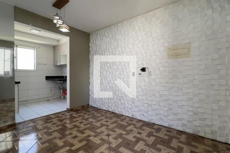 Sala de apartamento para alugar com 2 quartos, 42m² em Jardim Albertina, Guarulhos