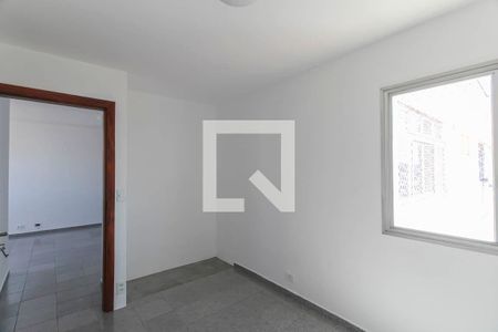 Apartamento para alugar com 2 quartos, 60m² em Vila Santa Clara, São Paulo