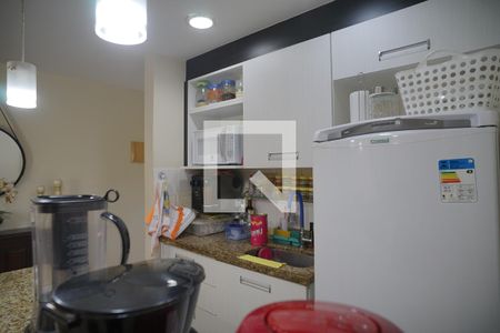 Cozinha de apartamento para alugar com 1 quarto, 60m² em Itaipu, Niterói