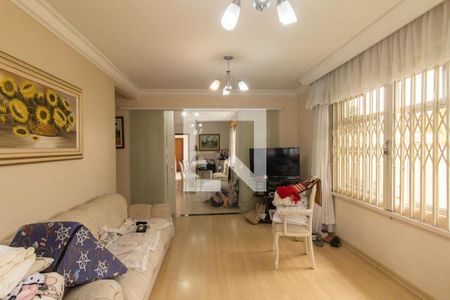 Sala de casa para alugar com 3 quartos, 130m² em Xaxim, Curitiba
