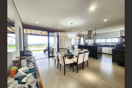 Sala  de casa de condomínio à venda com 4 quartos, 300m² em Casa Branca, Brumadinho