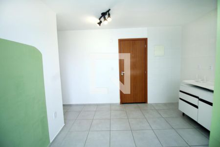 Sala de apartamento para alugar com 2 quartos, 48m² em Inhaúma, Rio de Janeiro