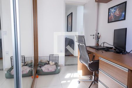 quarto 1 de apartamento à venda com 3 quartos, 63m² em Conjunto California, Belo Horizonte