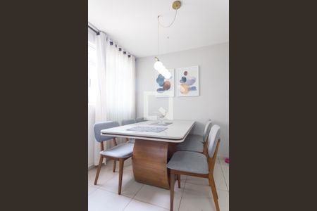 Sala de Jantar de apartamento à venda com 3 quartos, 63m² em Conjunto California, Belo Horizonte