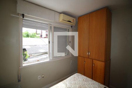 Sala de apartamento para alugar com 2 quartos, 48m² em Independência, Porto Alegre
