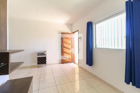 Sala de casa de condomínio para alugar com 2 quartos, 62m² em Vila Princesa Isabel, São Paulo