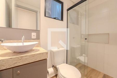 Banheiro de apartamento para alugar com 1 quarto, 33m² em Bela Vista, São Paulo