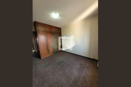 Casa à venda com 2 quartos, 159m² em Vila Bertioga, São Paulo