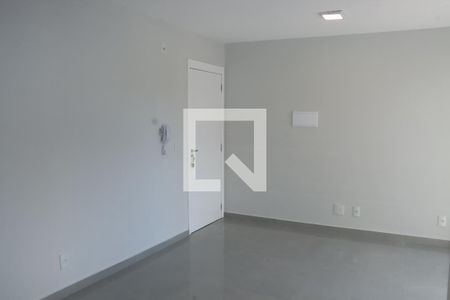 Apartamento para alugar com 2 quartos, 54m² em Jardim de Lourdes, Embu das Artes