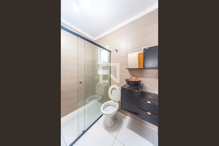 Banheiro de apartamento para alugar com 2 quartos, 90m² em Vila Scarpelli, Santo André