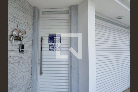 Plaquinha de casa de condomínio para alugar com 5 quartos, 280m² em Vargem Pequena, Rio de Janeiro