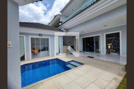 Área Externa de casa de condomínio para alugar com 5 quartos, 200m² em Vargem Pequena, Rio de Janeiro